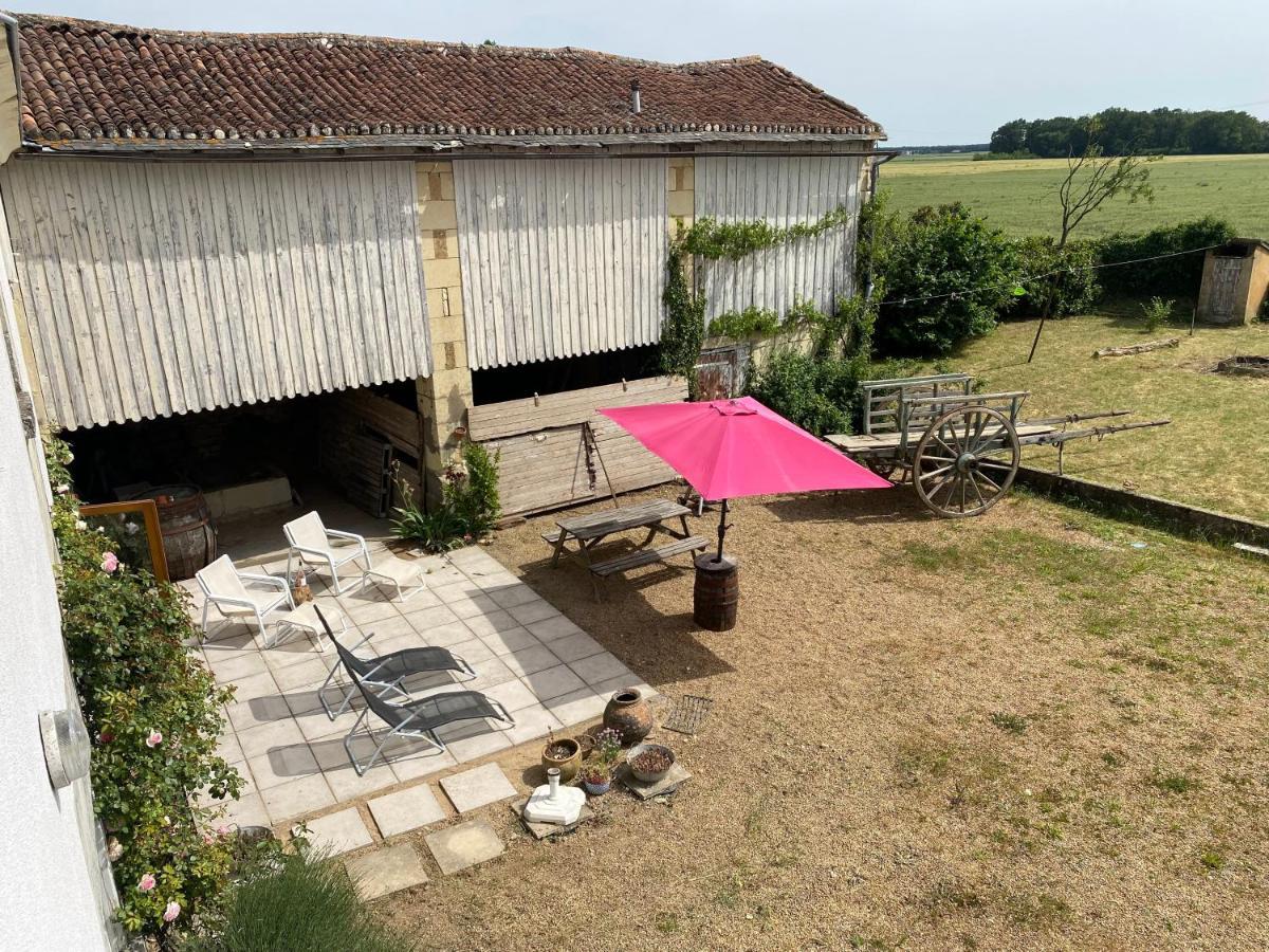 Loire-Farmhouse Holiday Home Chinon Exterior photo